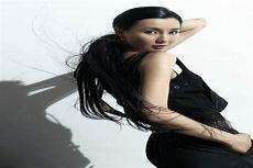 玉兰油代言人mandy